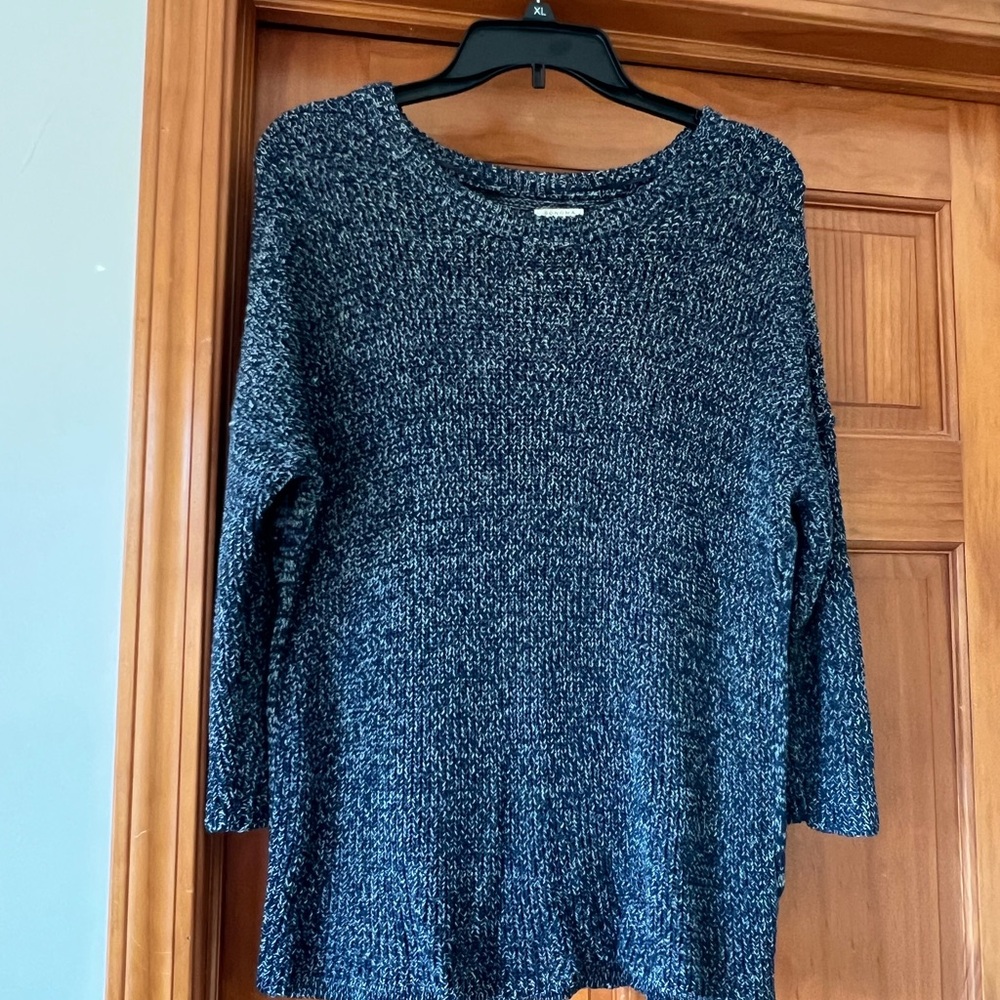 Women's Blue Sweater